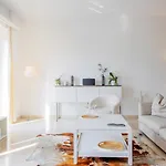 Apartment Magnolia - High Standing Floor