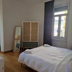 Magnolia - High Standing Floor Apartment *