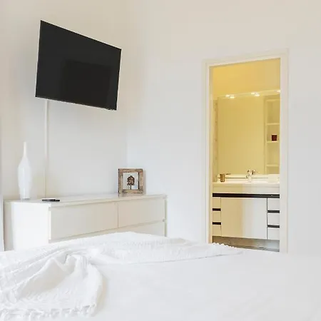 Magnolia - High Standing Floor