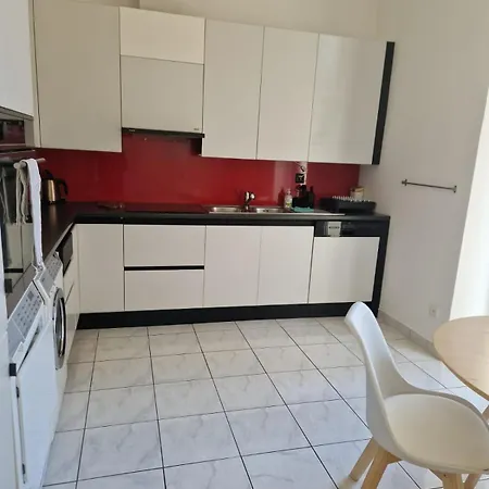 Magnolia - High Standing Floor 公寓