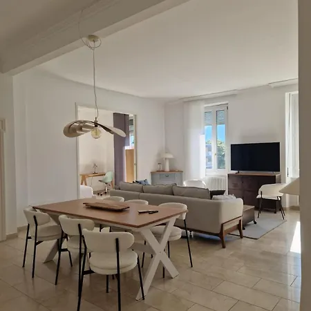 Magnolia - High Standing Floor Apartment Locarno