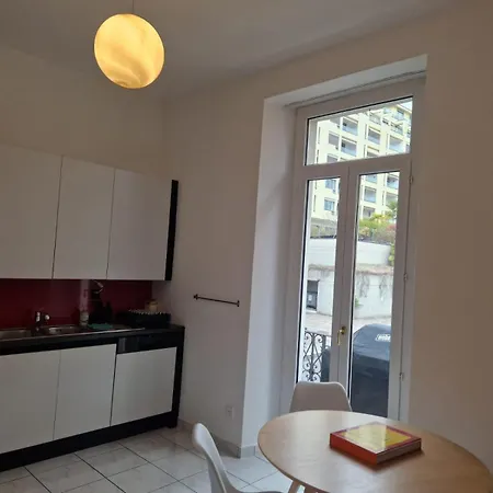 Magnolia - High Standing Floor *