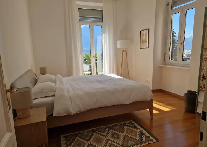 Magnolia - High Standing Floor Apartment