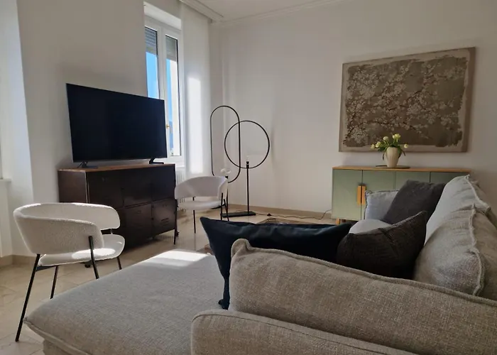 Magnolia - High Standing Floor Apartment Locarno