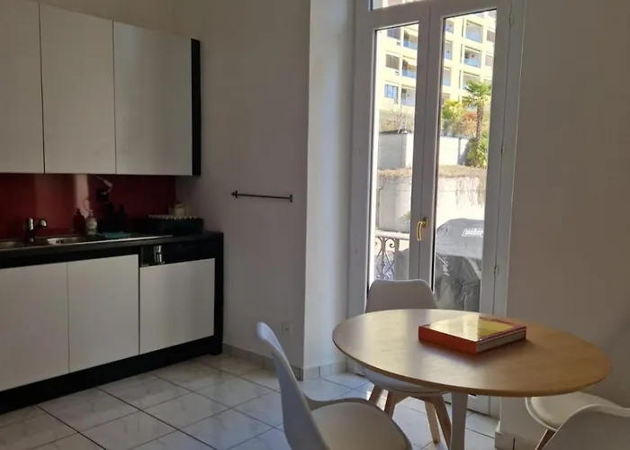 Magnolia - High Standing Floor Apartment Locarno